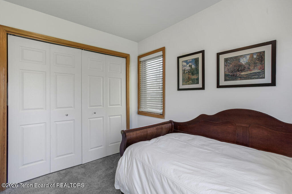 865 Seneca Lane Jackson, WY 83001 - Photo 18 of 35 Guest Bedroom II Photo II