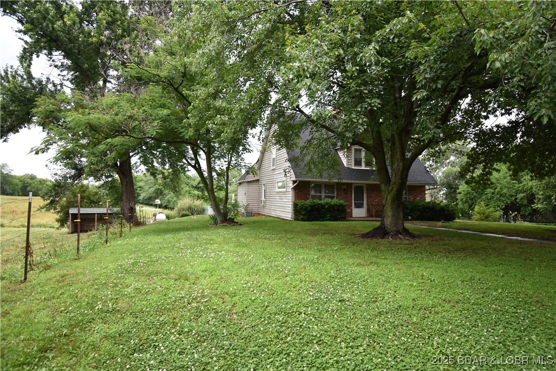 31212 East Webster Road Grain Valley, MO 64029 - Photo 4 of 48 Front yard