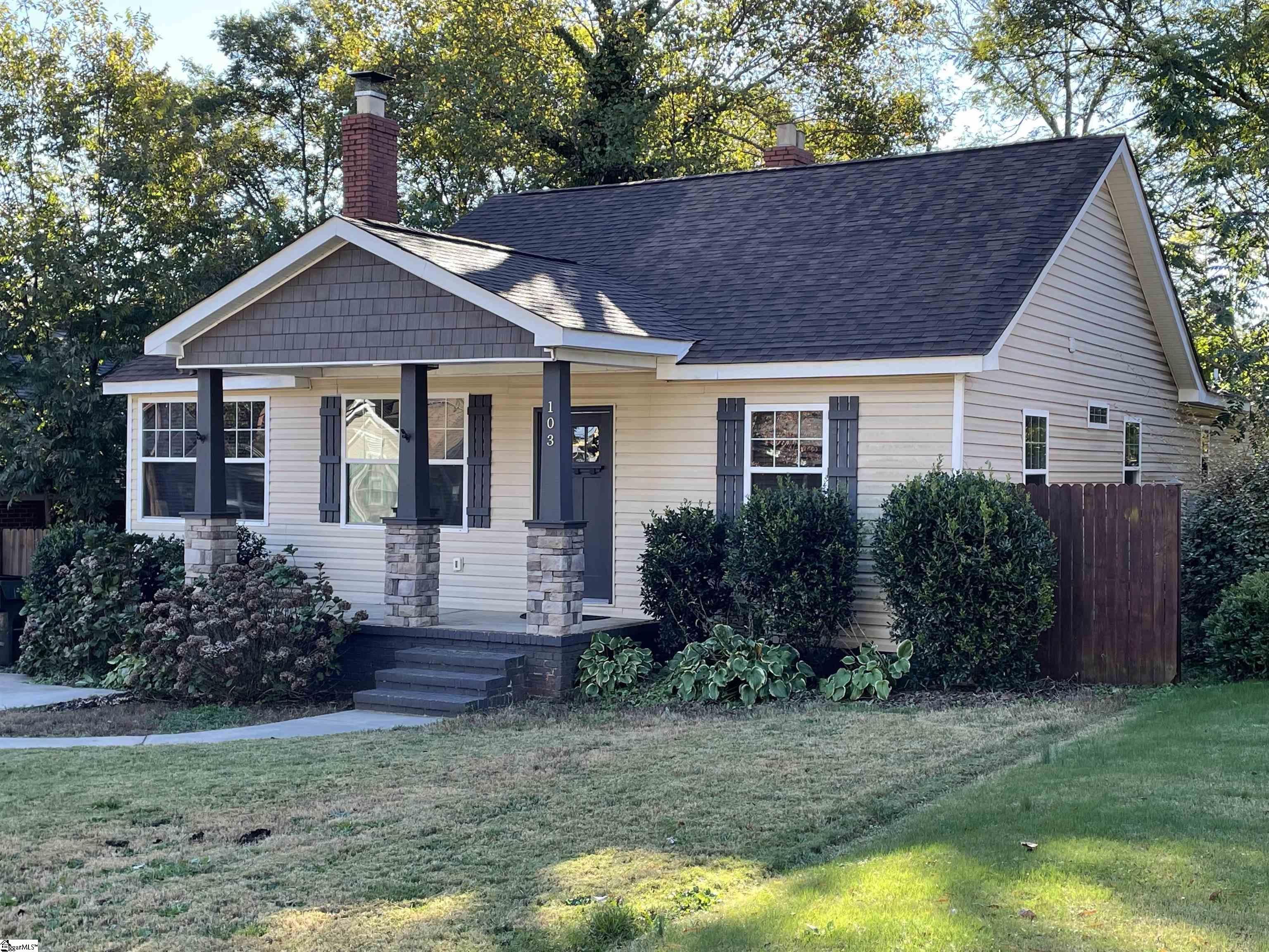 103 Ackley Road Greenville, SC 29607 - Photo 2 of 33