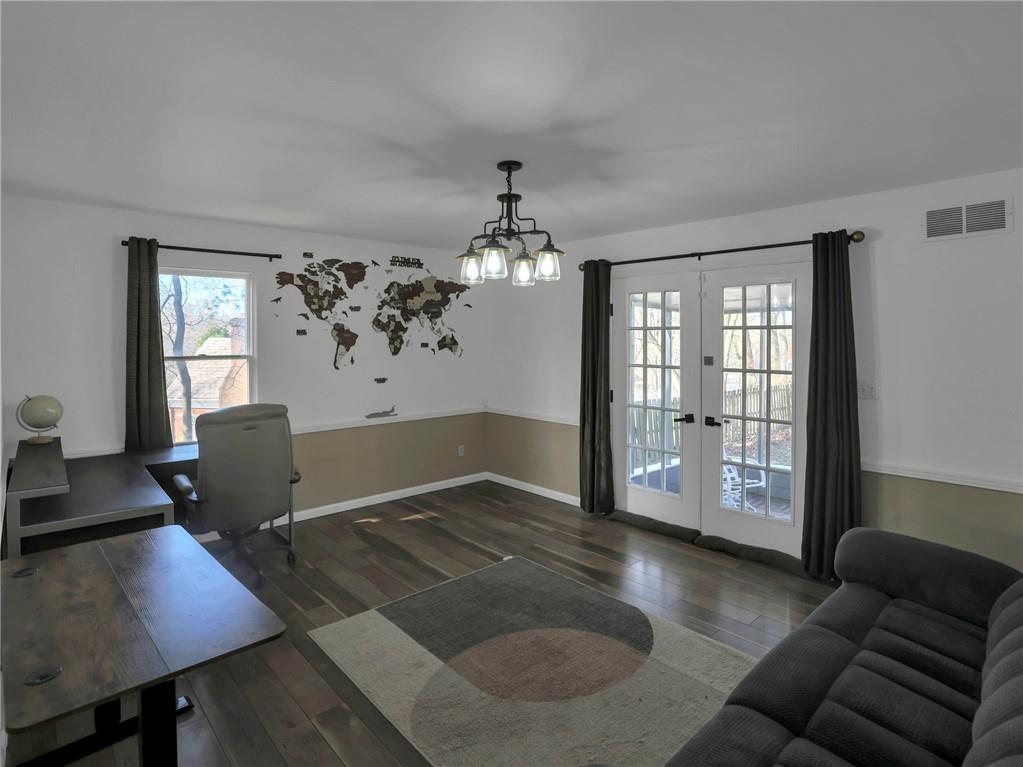 172 Crescent Hills Road Pittsburgh, PA 15235 - Photo 7 of 19 Gallery Image 7