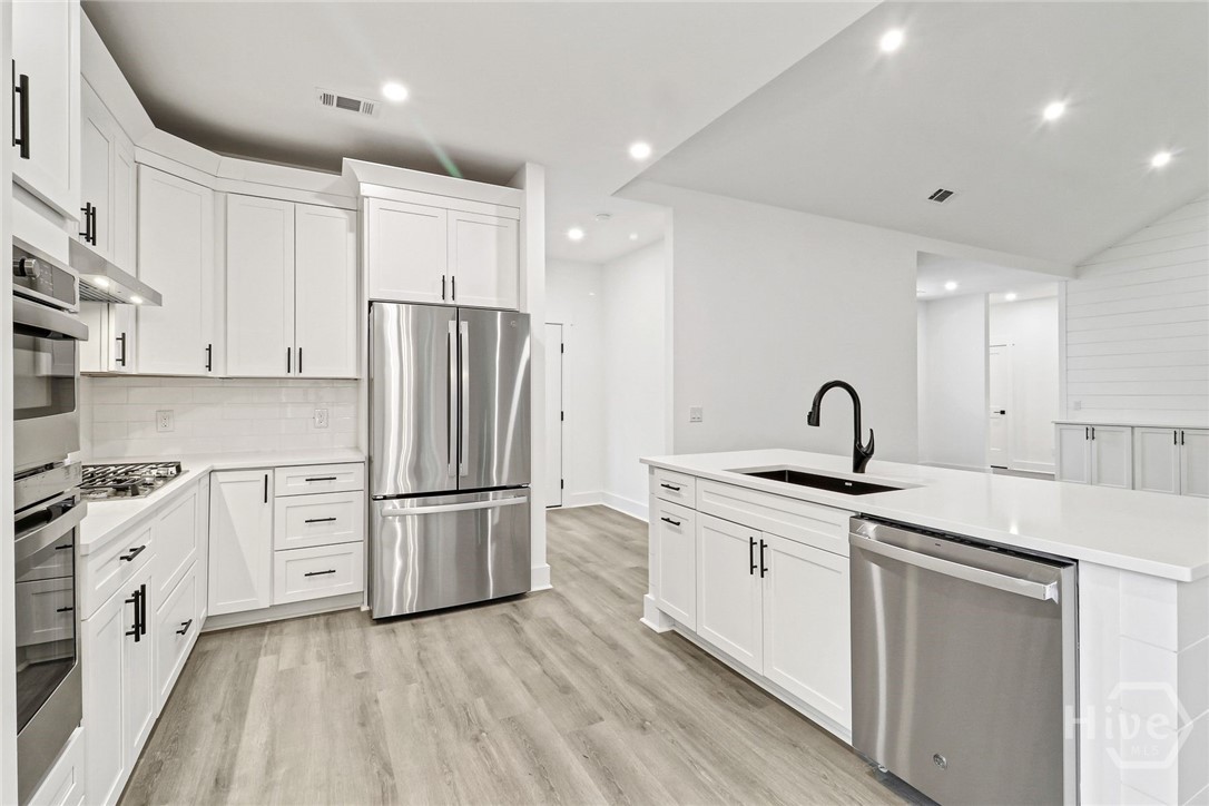 29 Hamilton Drive Bluffton, SC 29909 - Photo 13 of 33