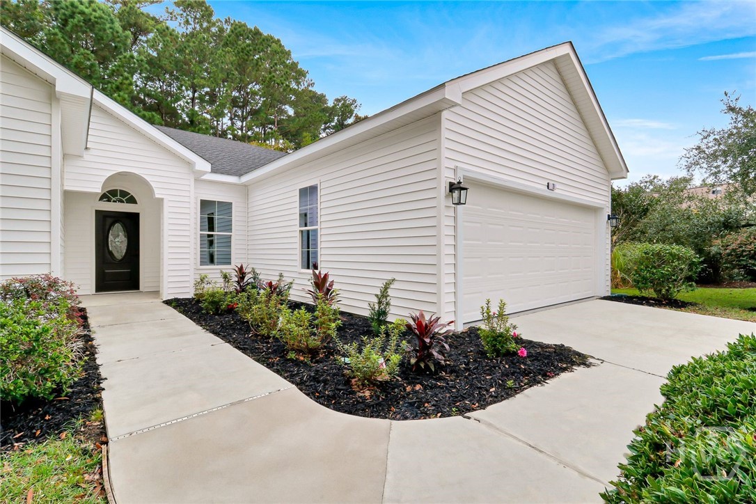 29 Hamilton Drive Bluffton, SC 29909 - Photo 2 of 33 New Construction - South Side Sun City (Beaufort County)