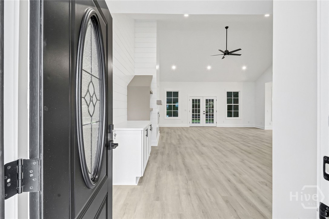 29 Hamilton Drive Bluffton, SC 29909 - Photo 3 of 33 LVP throughout