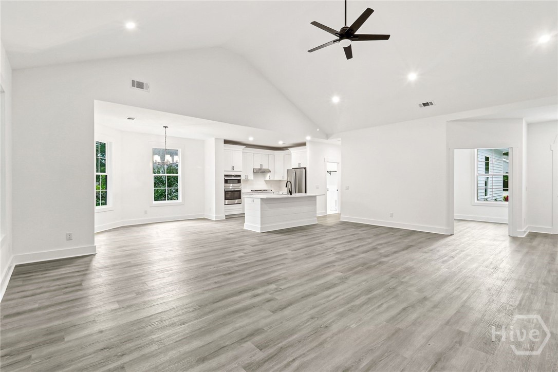 29 Hamilton Drive Bluffton, SC 29909 - Photo 7 of 33