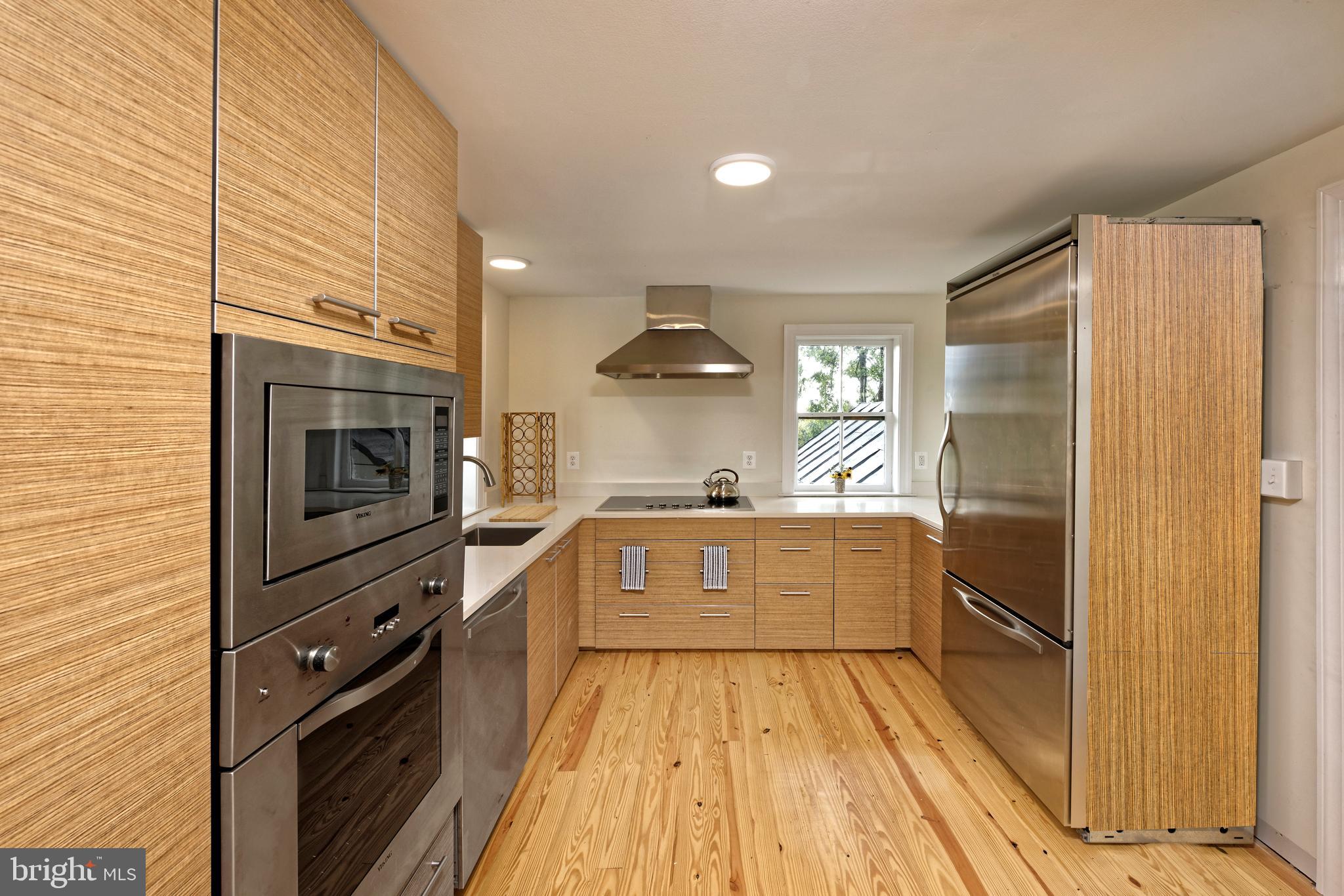 20532 Trappe Road Upperville, VA 20184 - Photo 34 of 63 New kitchen in the guest house