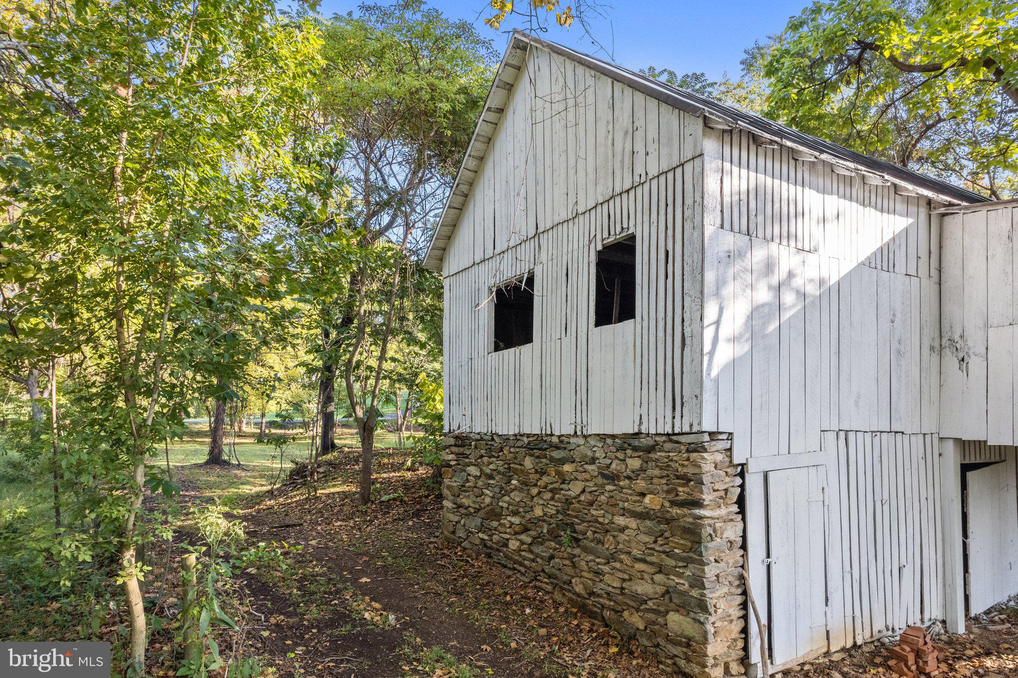20532 Trappe Road Upperville, VA 20184 - Photo 40 of 63 Old barn barn used to a mill