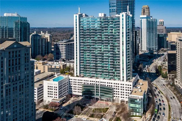 $1,895 | 3324 Peachtree Road Northeast, Unit 2008, Atlanta, GA 30326
