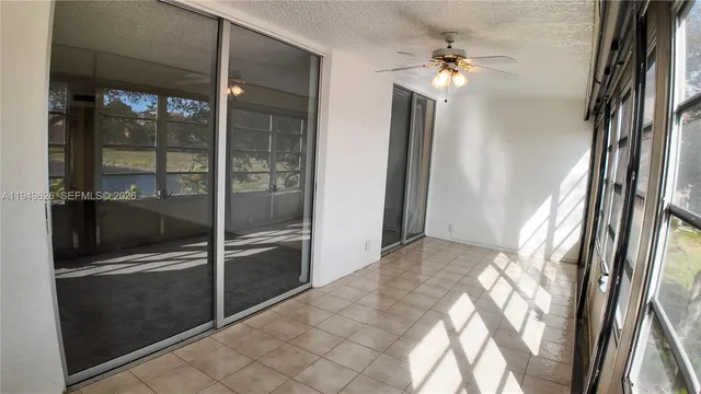 $2,000 | 7220 Lake Cir Drive, Unit 203, Margate, FL 33063