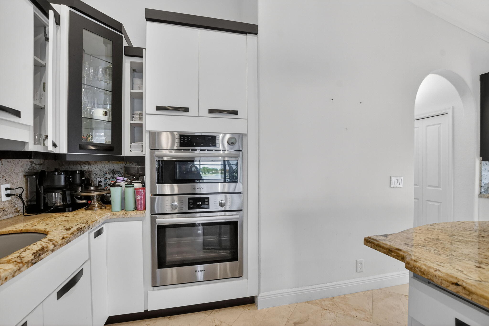 12466 Baywind Court Boca Raton, FL 33428 - Photo 19 of 62 19-web-or-mls-DSC_1047
