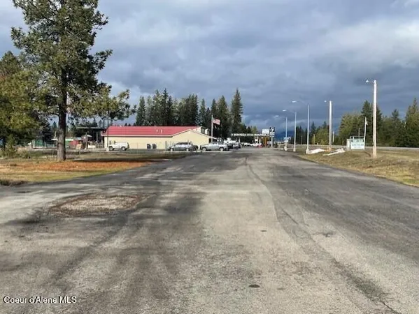 $700,000 | 29269 North Old Highway 95, Athol, ID 83801