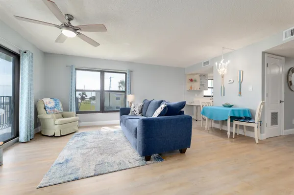 $285,000 | 3100 Ocean Shore Boulevard, Ormond Beach, FL 32176