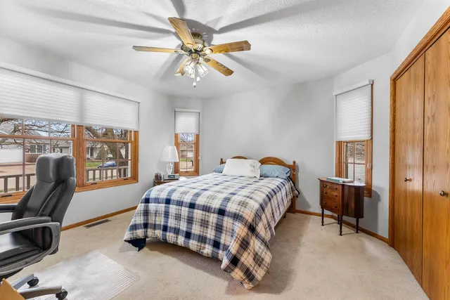 $342,500 | 4004 West 30th Street, Davenport, IA 52804