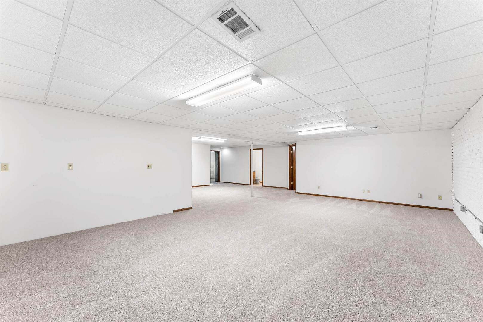 4004 West 30th Street Davenport, IA 52804 - Photo 21 of 30