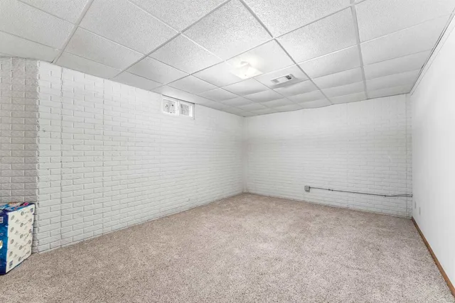 $342,500 | 4004 West 30th Street, Davenport, IA 52804