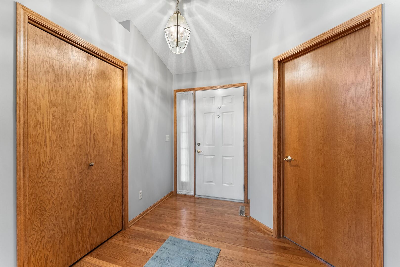 4004 West 30th Street Davenport, IA 52804 - Photo 4 of 30