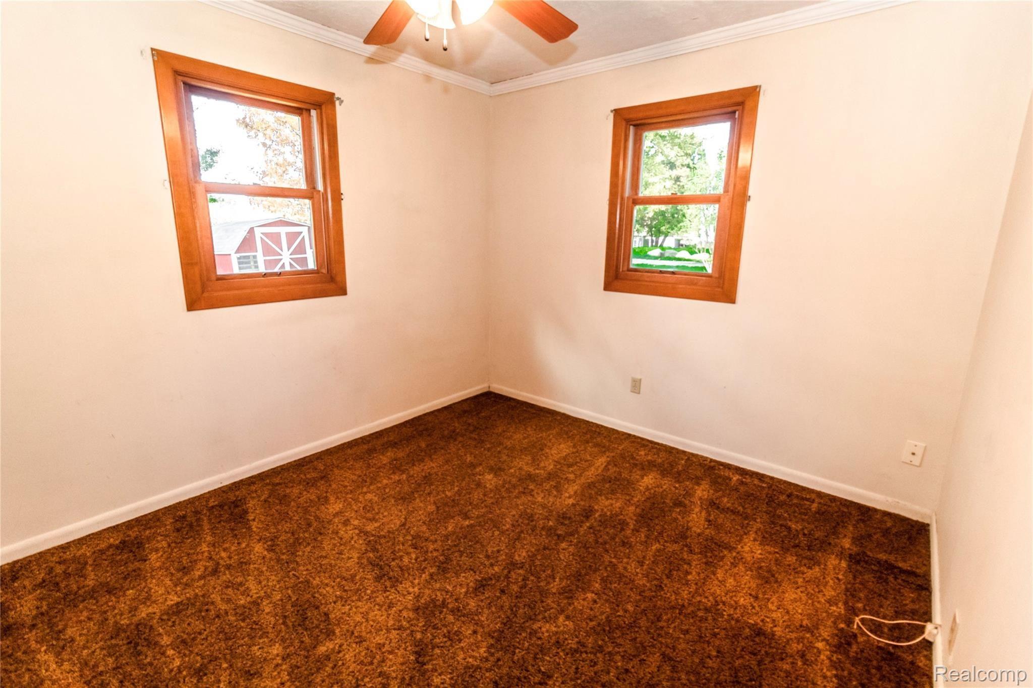 7037 North Henderson Road Davison, MI 48423 - Photo 12 of 23 Bedroom 1 (2).jpg
