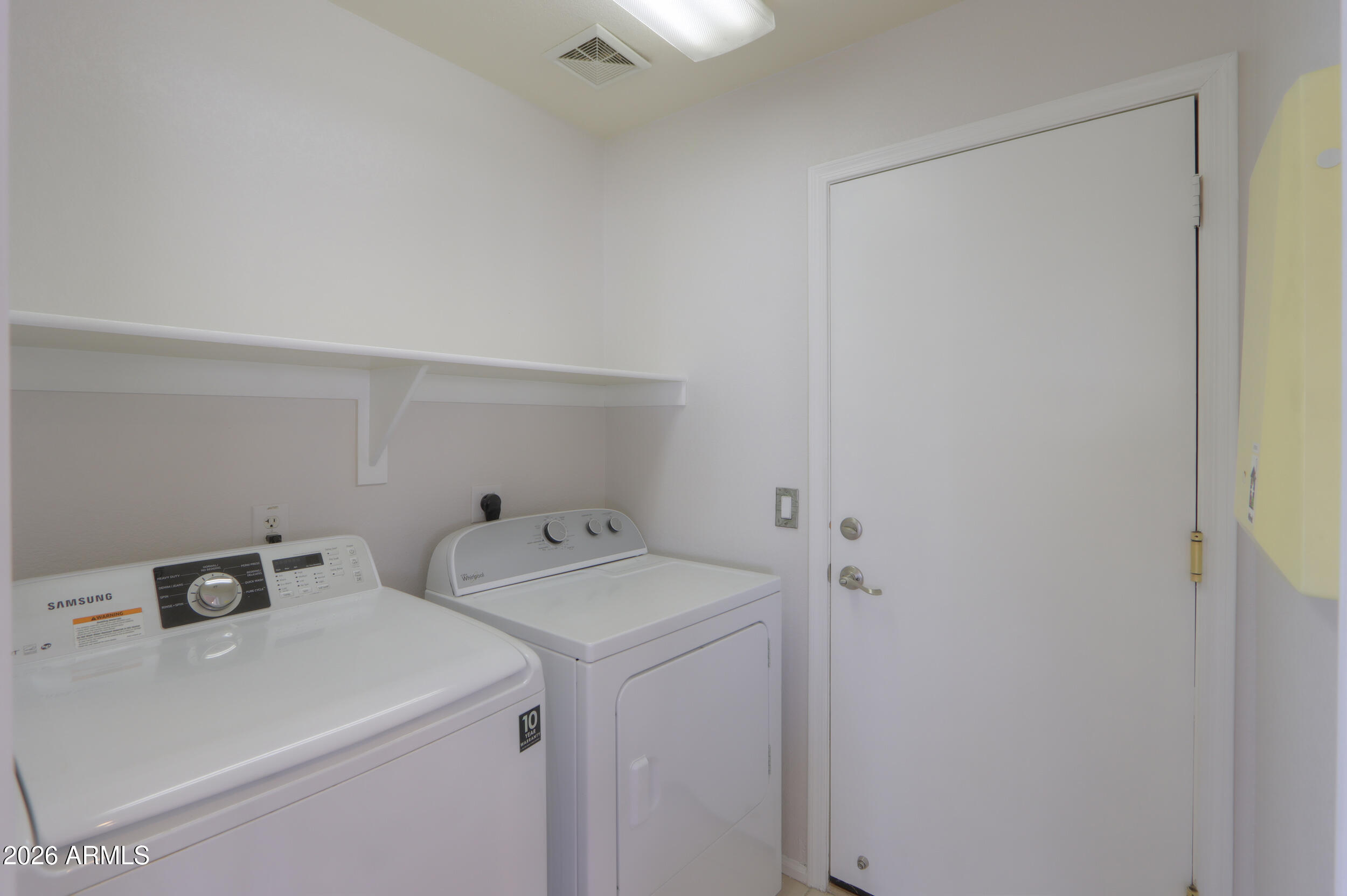 22723 North Aaron Road Maricopa, AZ 85138 - Photo 12 of 39 16