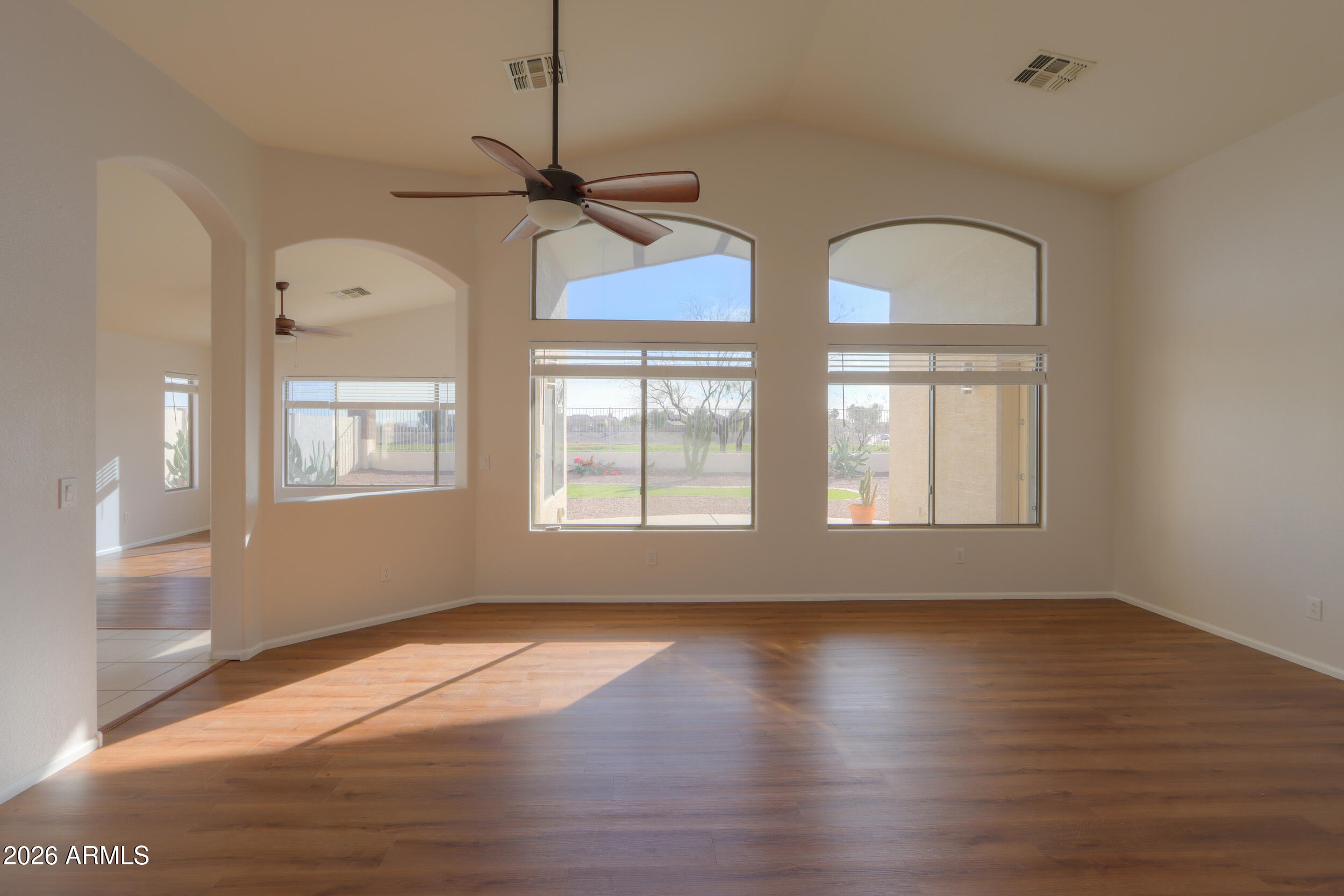 22723 North Aaron Road Maricopa, AZ 85138 - Photo 3 of 39 07