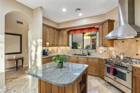 $920,000 | 11758 North 134th Street, Scottsdale, AZ 85259