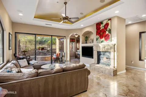 $920,000 | 11758 North 134th Street, Scottsdale, AZ 85259