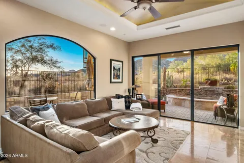 $920,000 | 11758 North 134th Street, Scottsdale, AZ 85259