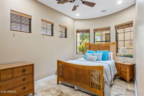$920,000 | 11758 North 134th Street, Scottsdale, AZ 85259