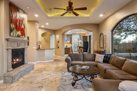 $920,000 | 11758 North 134th Street, Scottsdale, AZ 85259