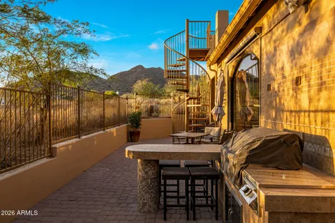 $920,000 | 11758 North 134th Street, Scottsdale, AZ 85259