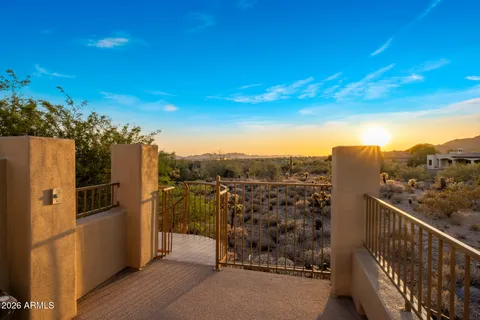 $920,000 | 11758 North 134th Street, Scottsdale, AZ 85259