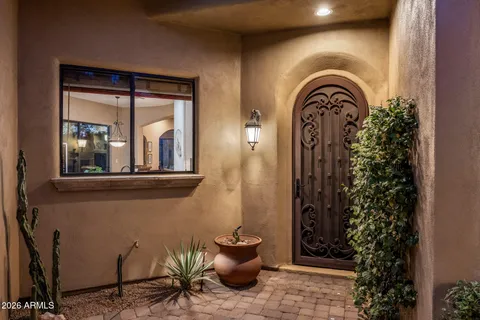 $920,000 | 11758 North 134th Street, Scottsdale, AZ 85259