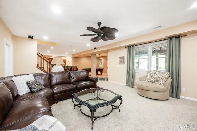 $859,000 | 160 Stonehaven Court, O'Fallon, IL 62269