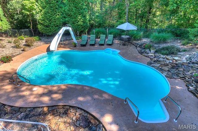 $859,000 | 160 Stonehaven Court, O'Fallon, IL 62269