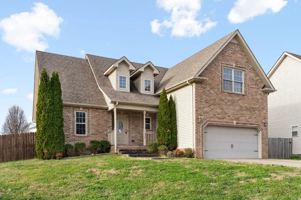 $1,900 | 1328 Southwood Drive, Clarksville, TN 37042