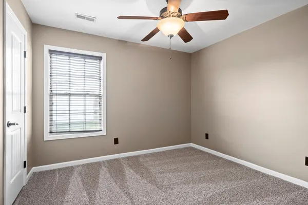 $1,900 | 1328 Southwood Drive, Clarksville, TN 37042