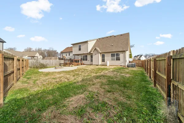 $1,900 | 1328 Southwood Drive, Clarksville, TN 37042