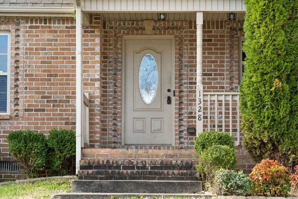 $1,900 | 1328 Southwood Drive, Clarksville, TN 37042