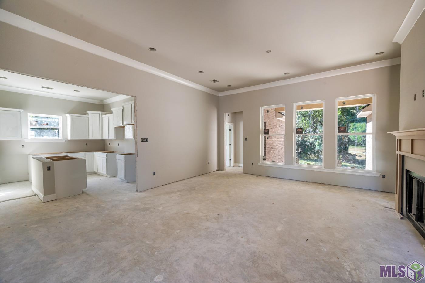 21036 April Lane Livingston, LA 70754 - Photo 2 of 14