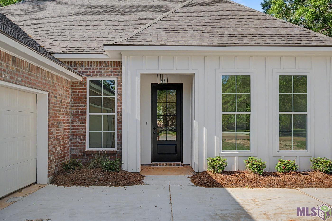 21036 April Lane Livingston, LA 70754 - Photo 2 of 19