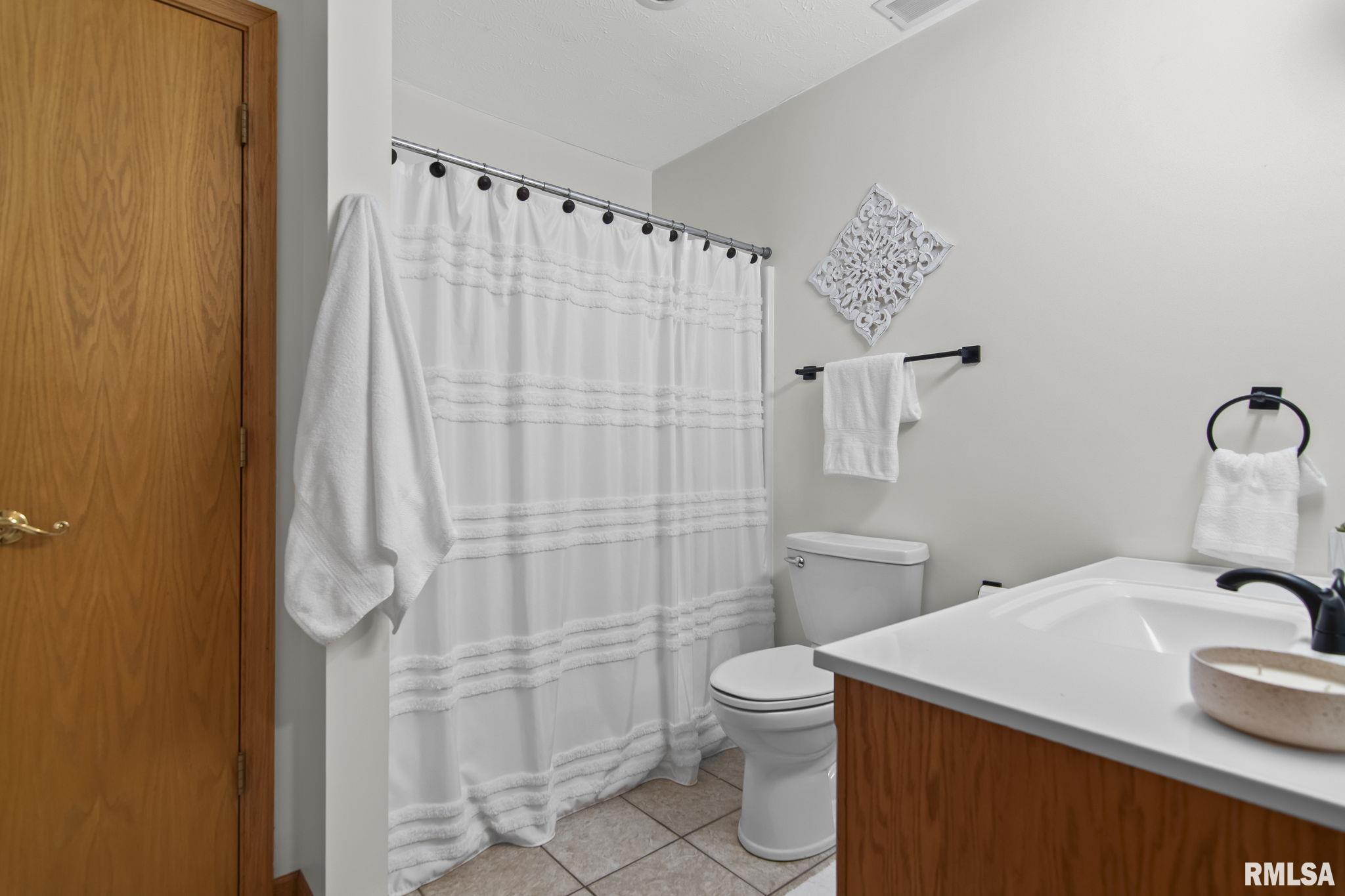 5640 Iron Bridge Road Chatham, IL 62629 - Photo 38 of 54