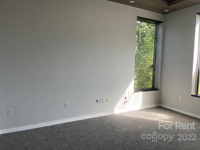 3390 South New Hope Road Gastonia, NC 28056 - Photo 7 of 26 an empty room with windows