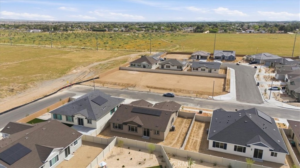 42957 56th Street West Lancaster, CA 93536 - Photo 33 of 40 a view of a city with an ocean view
