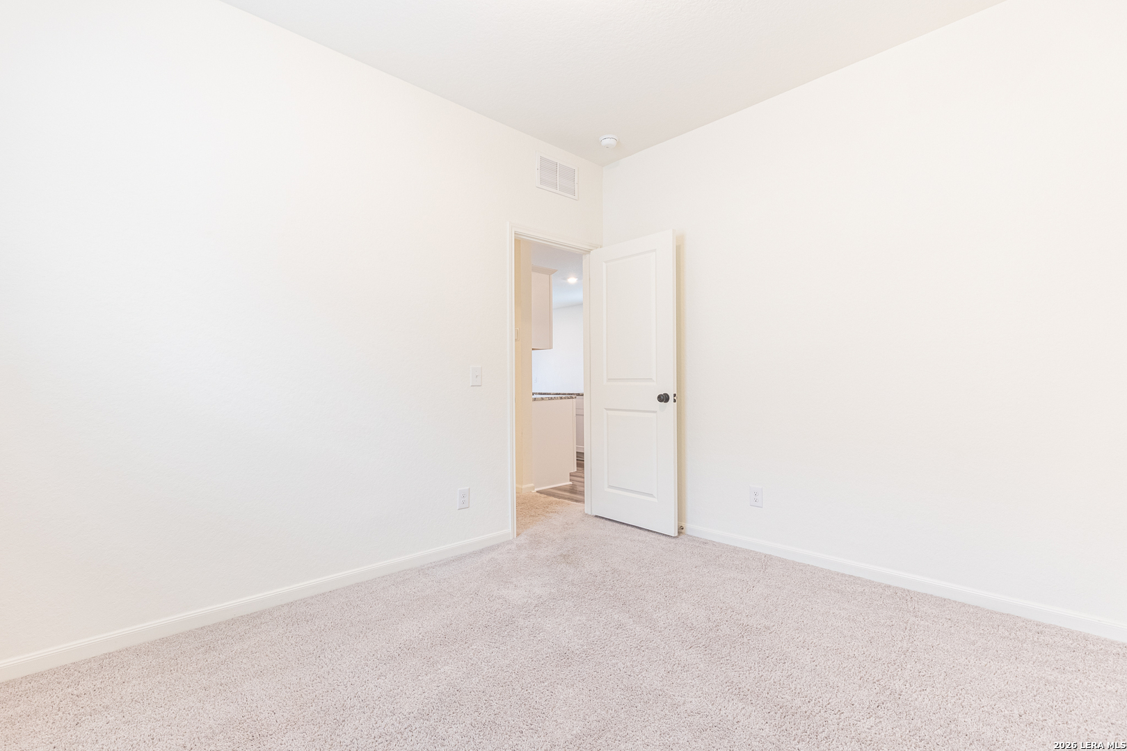 5631 Pearl Meadow Converse, TX 78109 - Photo 16 of 31