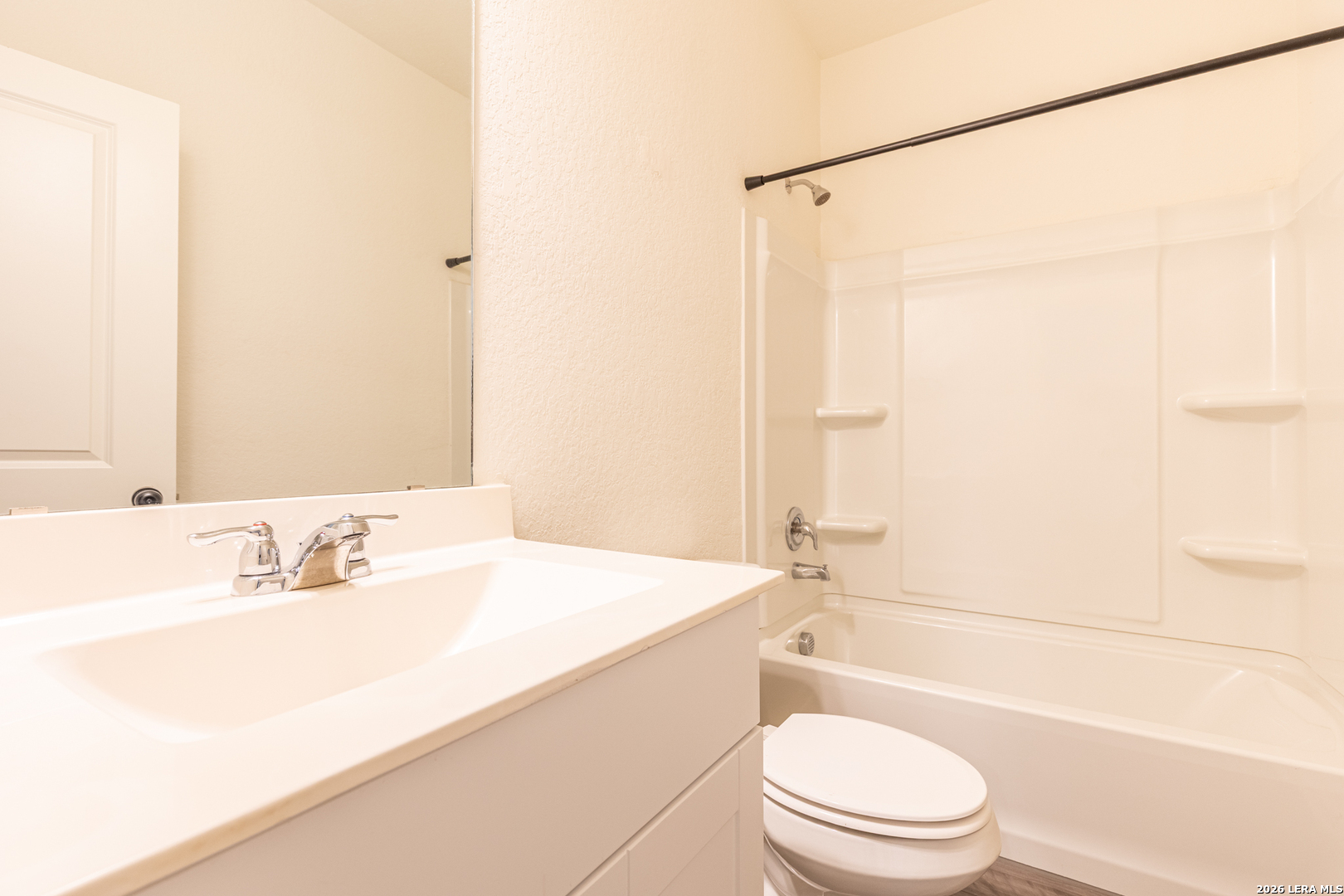 5631 Pearl Meadow Converse, TX 78109 - Photo 17 of 31