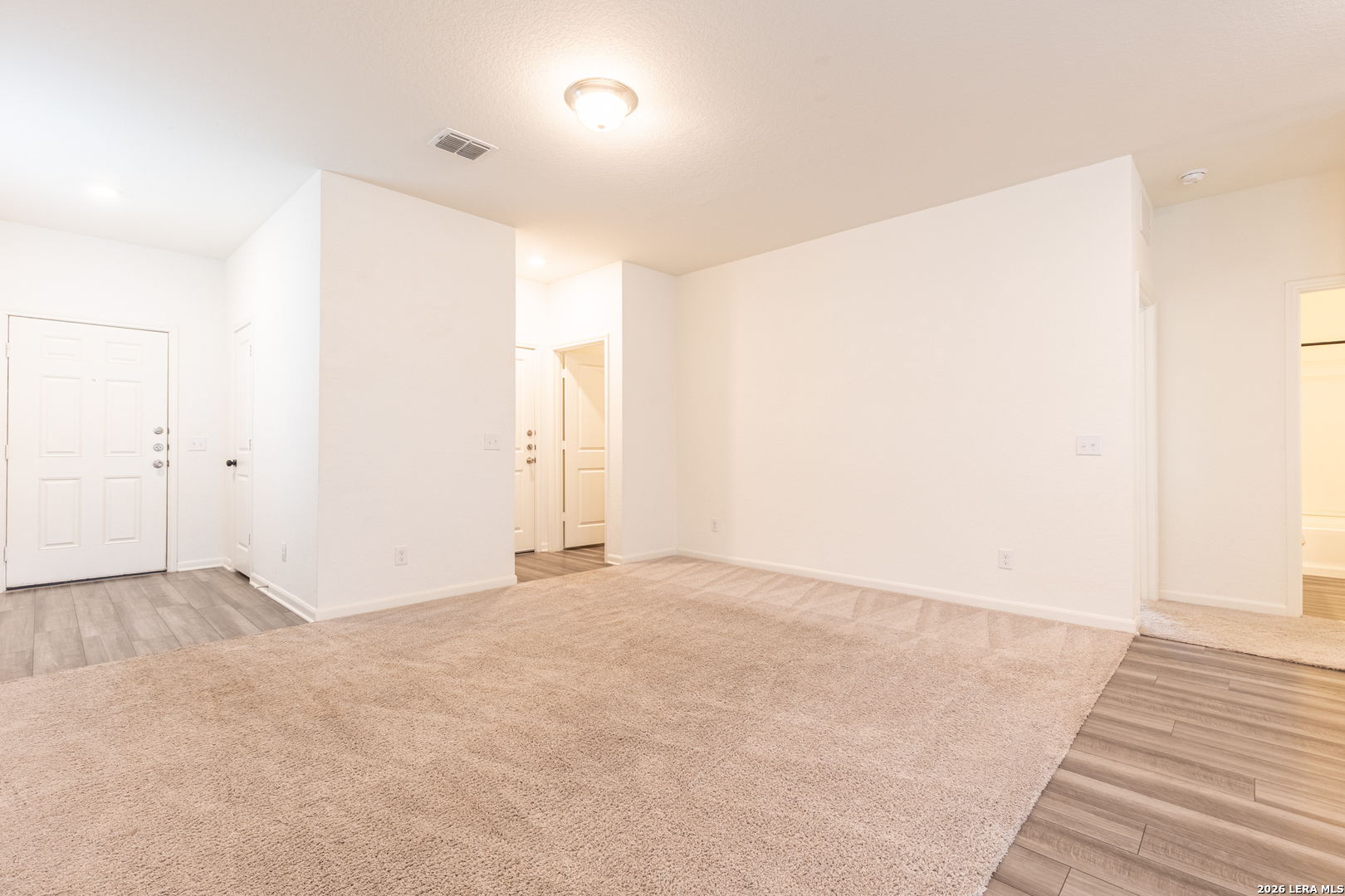 5631 Pearl Meadow Converse, TX 78109 - Photo 5 of 31