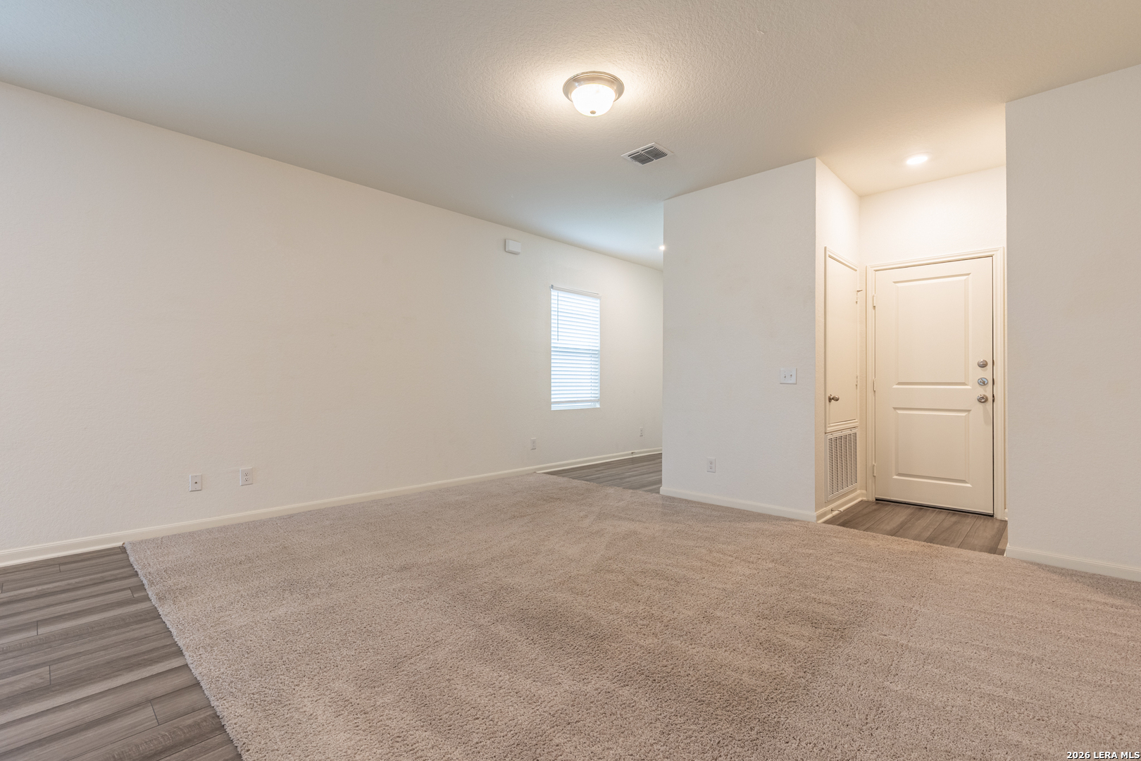 5631 Pearl Meadow Converse, TX 78109 - Photo 6 of 31