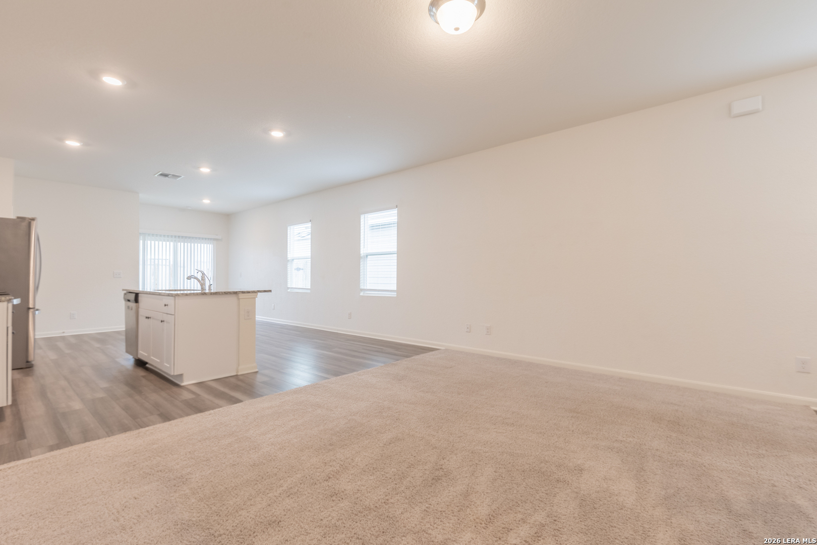 5631 Pearl Meadow Converse, TX 78109 - Photo 7 of 31
