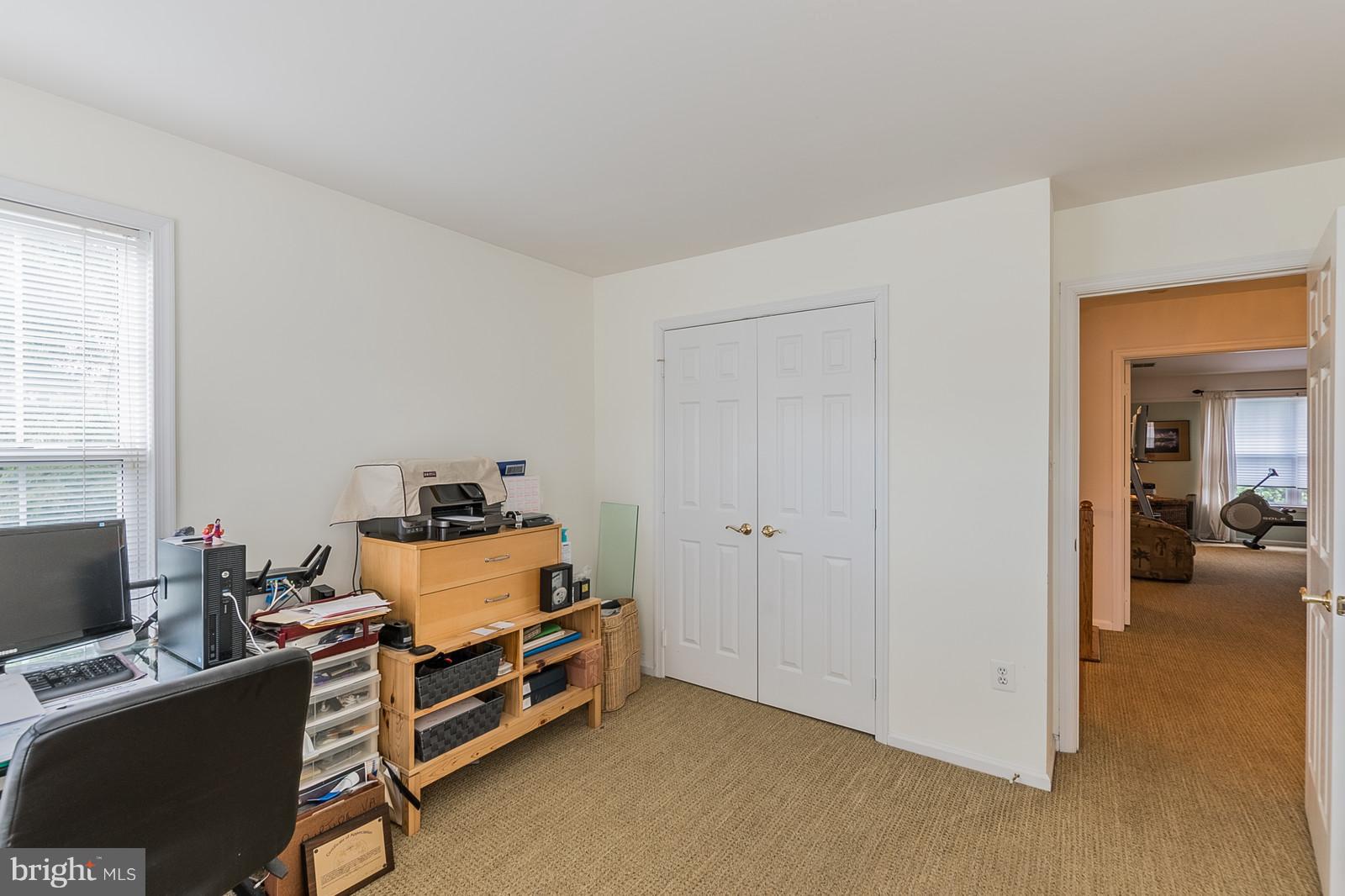 20672 Riptide Square Sterling, VA 20165 - Photo 23 of 30 3rd Bedroom