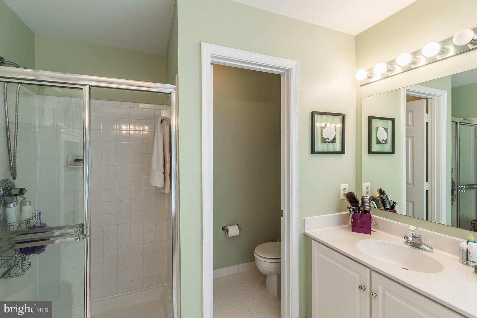 20672 Riptide Square Sterling, VA 20165 - Photo 28 of 30 3rd Full Bath