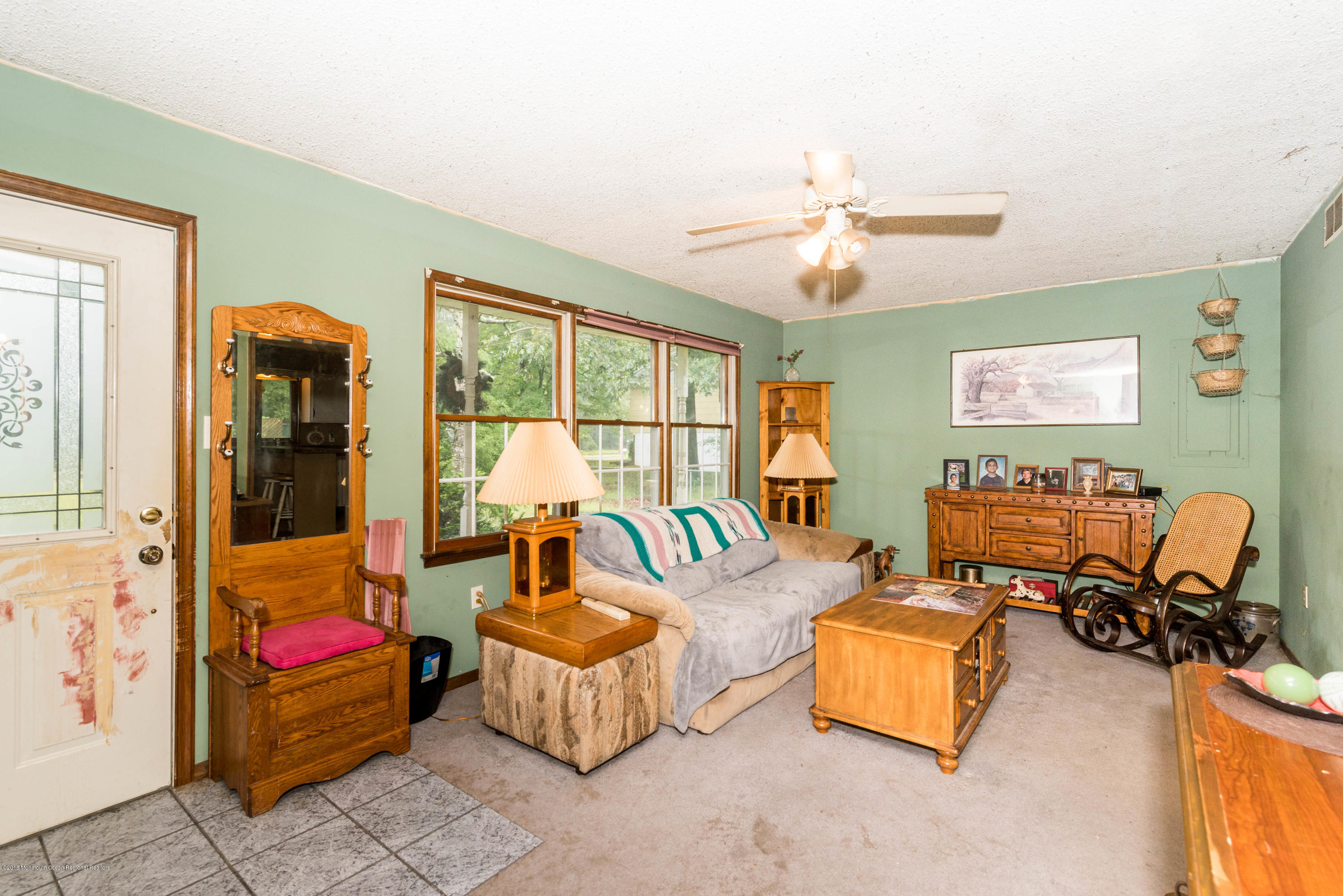 631 Monmouth Road Cream Ridge, NJ 08514 - Photo 3 of 18 Family Room