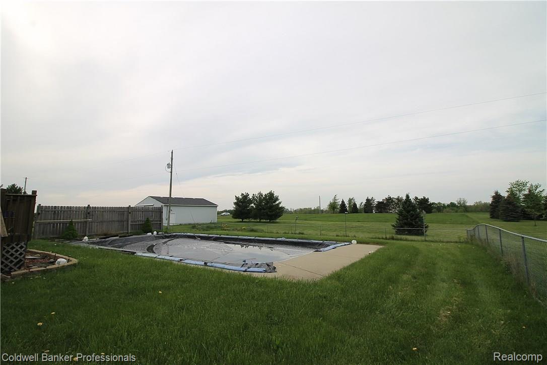 9029 Goodall Road Durand, MI 48429 - Photo 19 of 19 IMG_9379.JPG